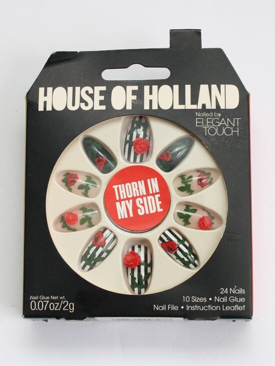 House of Holland Other - Henry Holland by Elegant Touch Press-On Nails Thorn In My Side Black Red